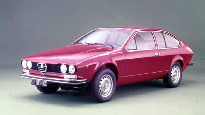Η Alfa Romeo Alfetta GT.

